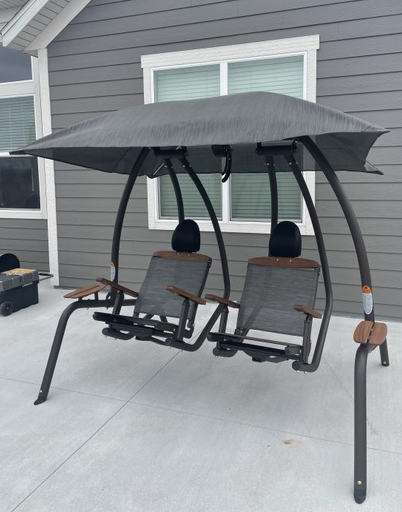 422SB - Adjustable Seated Shade Swing